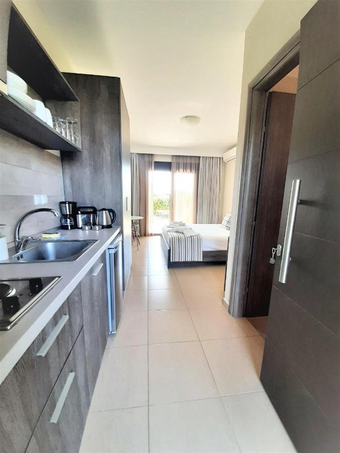 Gmare Aparthotel Jerakiní Kültér fotó