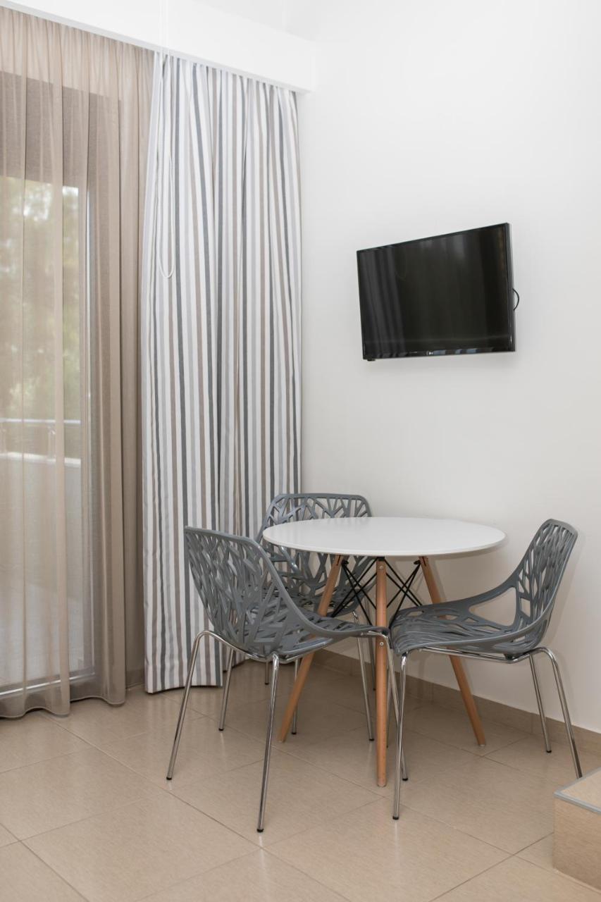 Gmare Aparthotel Jerakiní Kültér fotó